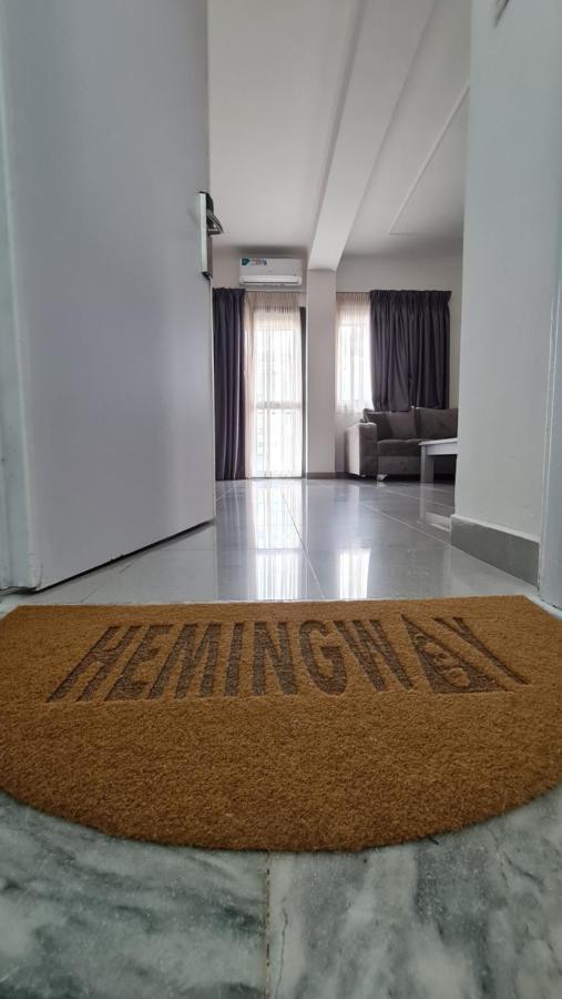 Heming-Way Hotel Durrës Buitenkant foto
